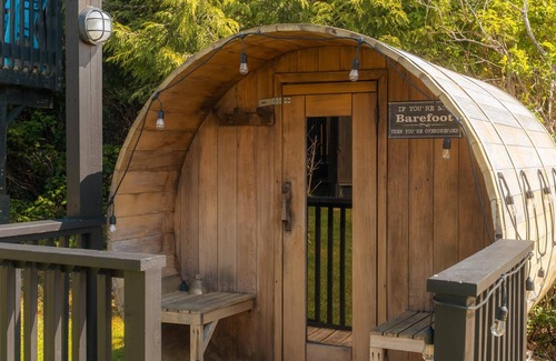 Ucluelet Cottage | One Bedroom Suite | Ocean View
