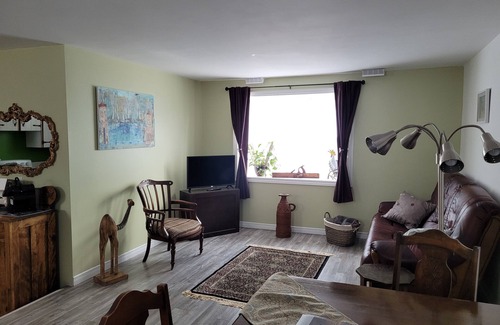 Brockville Apartment | One bloc away from everyting