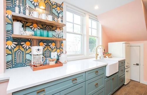 Hillsboro Village Apartment | One Block from Belmont Guest Suite-2 BR-Sleeps 6