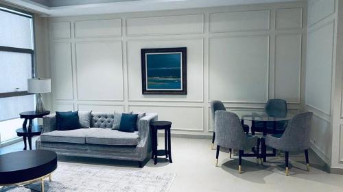 Islamabad Apartment | One Constitution Avenue by Goldfinch