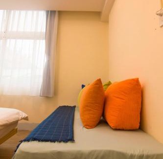 West Central District Villa | One Heart Inn