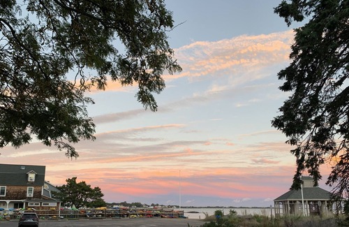 Madison Center House | one house from beach entrance