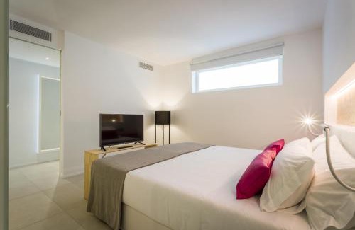 Figueretas Hotel | One Ibiza Suites