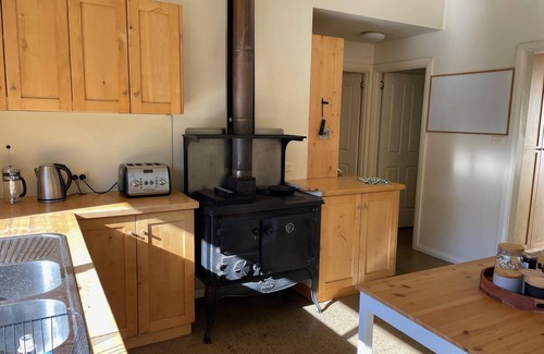 Mole Creek House | One Mile Bridge Off Grid Stay