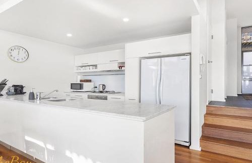 Boat Harbour Apartment | One Mile Ridge No 15