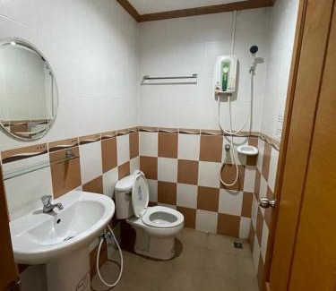 Nanai Road House | one more night