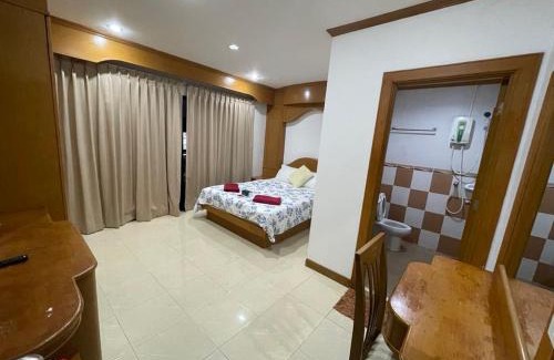 Nanai Road House | one more night
