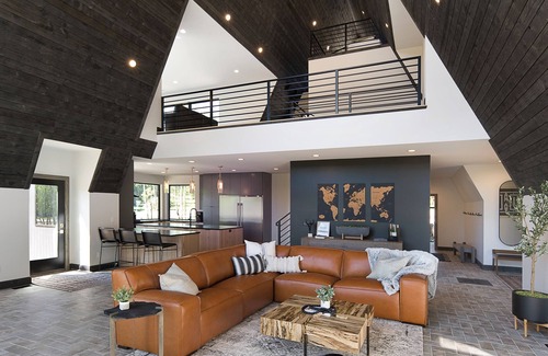 Lead Cabin | One-of-a-Kind Double A Frame w/Walkway, Windows Galore & Tons of Amenities!