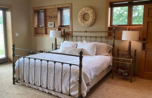 Oakpark Cabin | One Of A Kind Home in VA Wine Country on 50 acres
