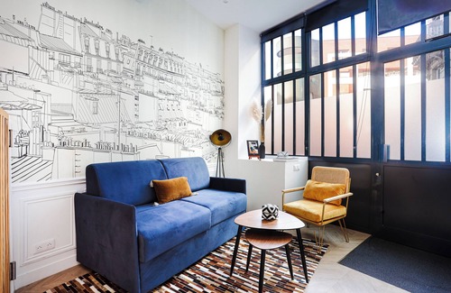 Clignancourt Apartment | One-of-a-Kind stay steps to Sacré-Cœur & metro!