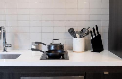 Bloor-Yorkville Apartment | One of Toronto s finest 1BR Condo with a WFH Setup