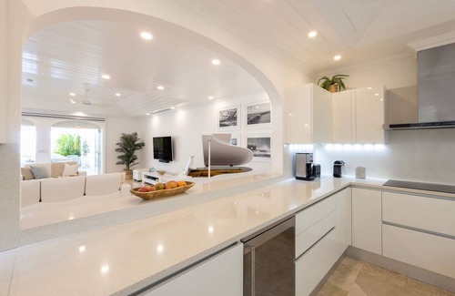 Old Trees Bay Apartment | One Old Trees | Beach Front - Located in Beautiful Saint James with Private Pool