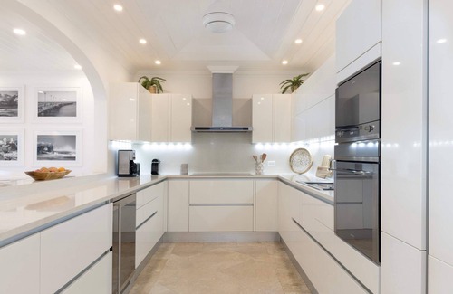 Old Trees Bay Apartment | One Old Trees | Beach Front - Located in Magnificent Saint James with Private Pool