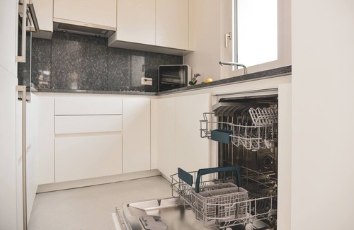 Bigogno Apartment | One & Only 🎖nassa Suite Apartment