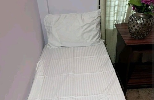 Ramamurthy Nagar Apartment | One Private room with hall and kitchen-Fully furnished