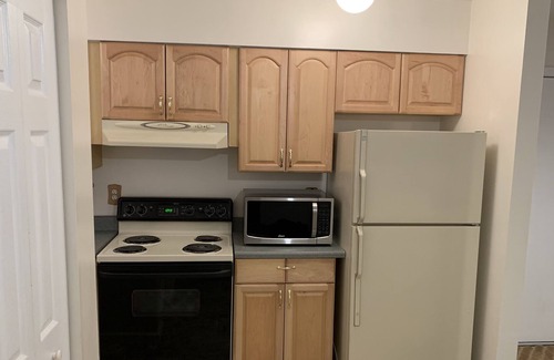 Jonesboro House | One room in a 3bedroom townhouse with a share bathroom.