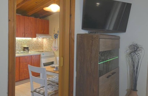 Gerakini Apartment | One step | Seaside | Quiet | Green