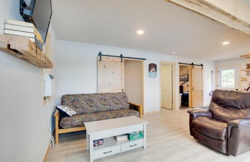Harshaw House | Oneida County Cabin with Private Dock and Rowboat!