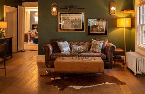 Brunswick Hotel | OneSixtyFive, The Inn on Park Row
