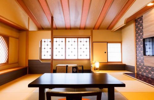 Kinosaki Onsen Hotel | Onishiya Suishoen
