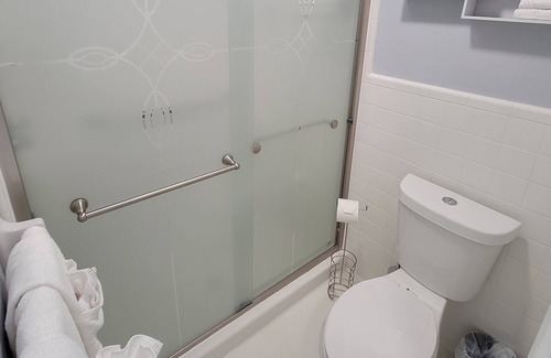 Cypress Gardens House | 💎Only 1 mile from Legoland🎢💎Modern spacious apt with Full kitchen 🙂