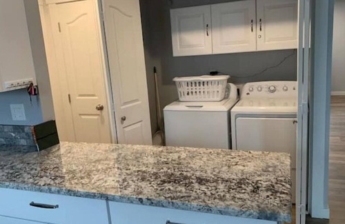 Southwest Ada County Alliance House | Only 5 miles from the airport!