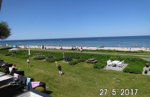 Hasmark Strand House | Only 50 meters to the beach. Enjoy being awakened by gentle waves.