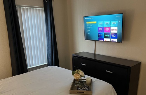 Rancho Cordova Apartment | Only Available for Month 0f April, PRICE REDUCED!