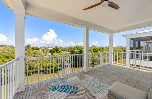 Cortez House | Only Sunsets at Hunter's Point