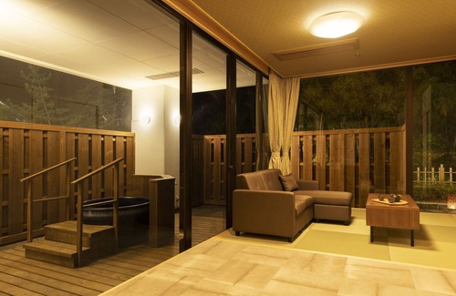 Misasa-cho House | Ooedo Onsen Monogatari Premium Saiki Bekkan