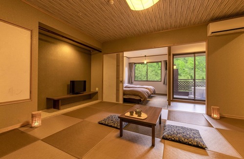 Kaga House | Ooedo Onsen Monogatari Premium Yoshinoya Irokuen