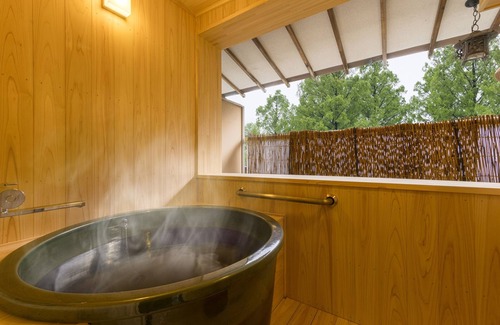 Kaga House | Ooedo Onsen Monogatari Premium Yoshinoya Irokuen