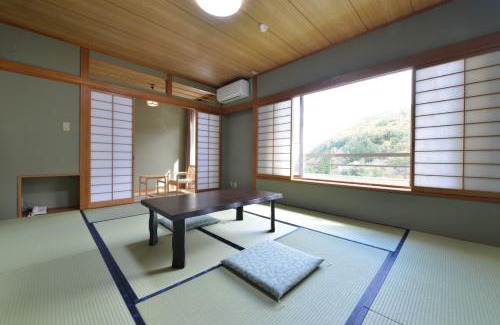 Kakeyu Hot Springs Hotel | Ooedo Onsen Monogatari Shinshu Kakeyu