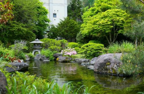 Kakeyu Hot Springs Hotel | Ooedo Onsen Monogatari Shinshu Kakeyu