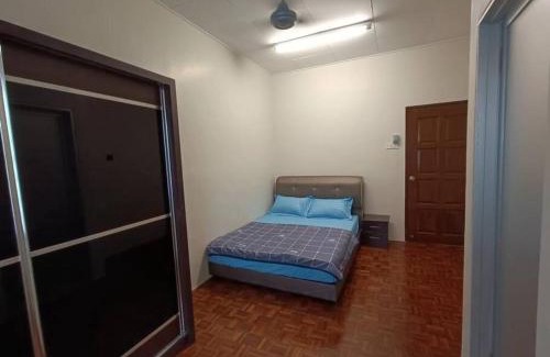 Kampung Lubok Peringgi House | Ooi Homestay Taman Delima No51