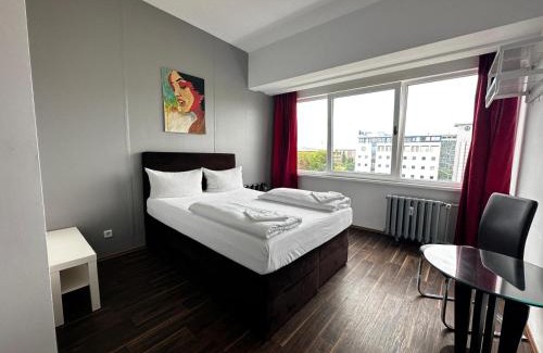 Marzahn Hotel | Ootel.com
