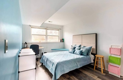 Olivette House | Open Concept Beauty, 4BD/3BA, on Quiet Cul-de-sac