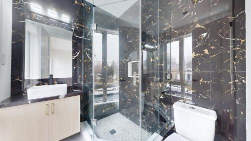 Fallingbrook Villa | Open Concept Luxury Home
