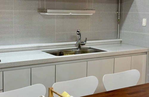 Unseo-dong Cabin | [Open Event]Stay, Yoonseul,Incheon Airport,3R,3BDs,Hotel bedding,family