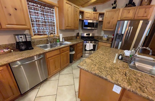 Big Bear Lake Cabin | Open Floor Plan, Perfect for Large Families. EV Charging Station on site