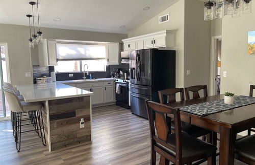 Suncliff House | Open floor plan w/private pool! 2mi to Stadium/Shopping/Food