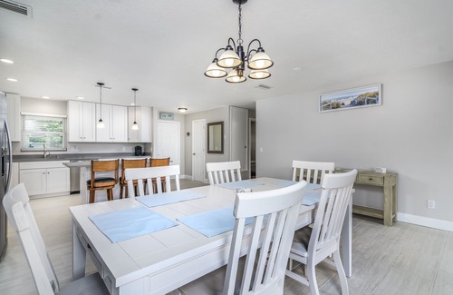 Merritt Island House | Open & Inviting with Pool and Hot Tub