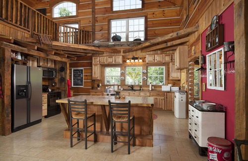 Mars Hill Cabin | OPEN ! NC Private Rustic Ski Lodge hot tub Cabin Sleeps 17 Hanging bed & 2 ponds