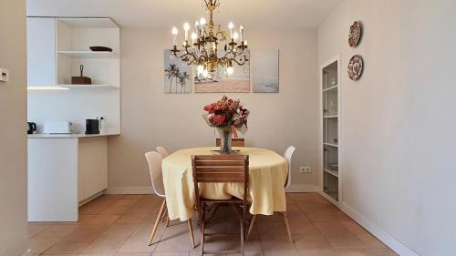 Vilassar de Mar House | Opening Doors Vilassar. Family house Beach & Relax
