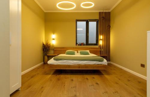 Old Town Apartment | Ophir Apartment Central