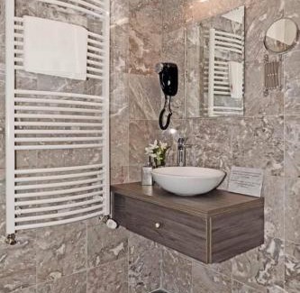 Villany Bed & Breakfast | Oportó Panzió