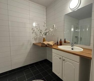 Tromso Apartment | Oppdag Tromsø fra vår leilighet!
