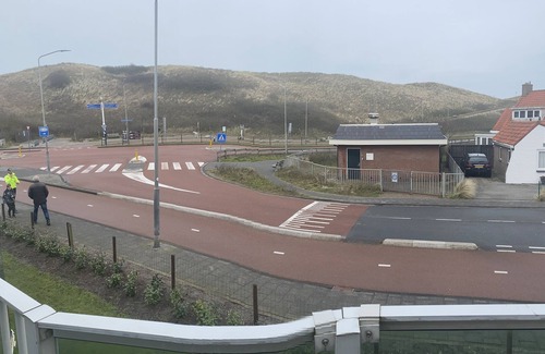 Callantsoog Apartment | Opposite the entrance to the beach, internet, private parking.Energy Label D