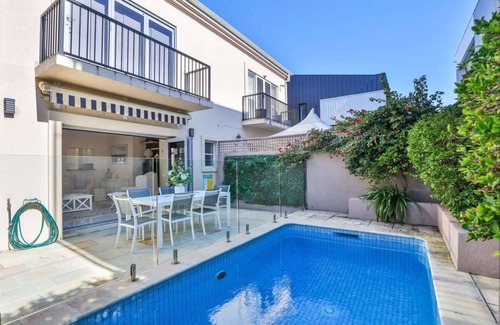 Main Beach Villa | Opulence By Khove Sum