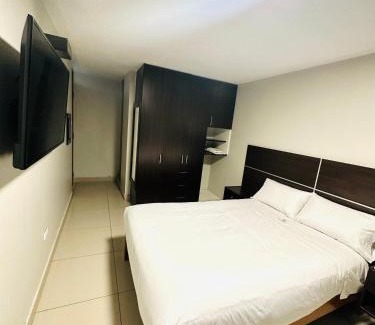 Cerro Colorado District Hotel | OQ MIRADOR CLASSIC - AIRPORT